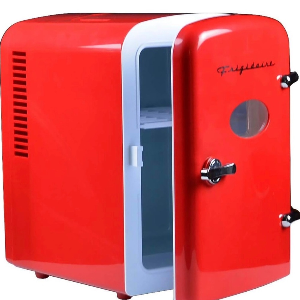 Frigidaire Mini Portable Fridge Cooler